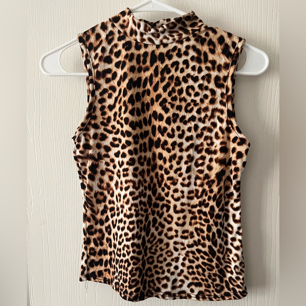Mock neck cheetah print tank top. Size S.